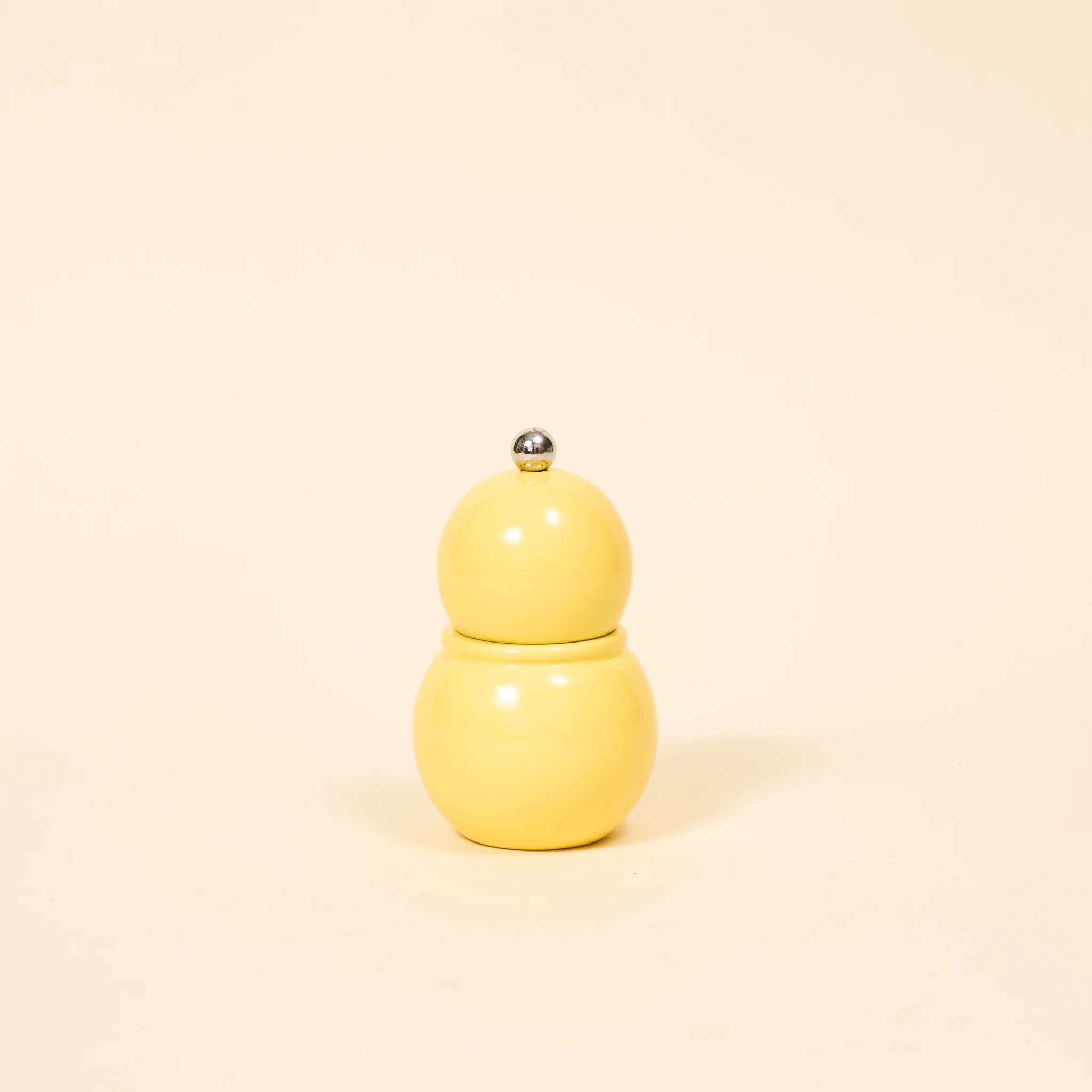 Short Bobbin Salt & Pepper Grinder - Image 6