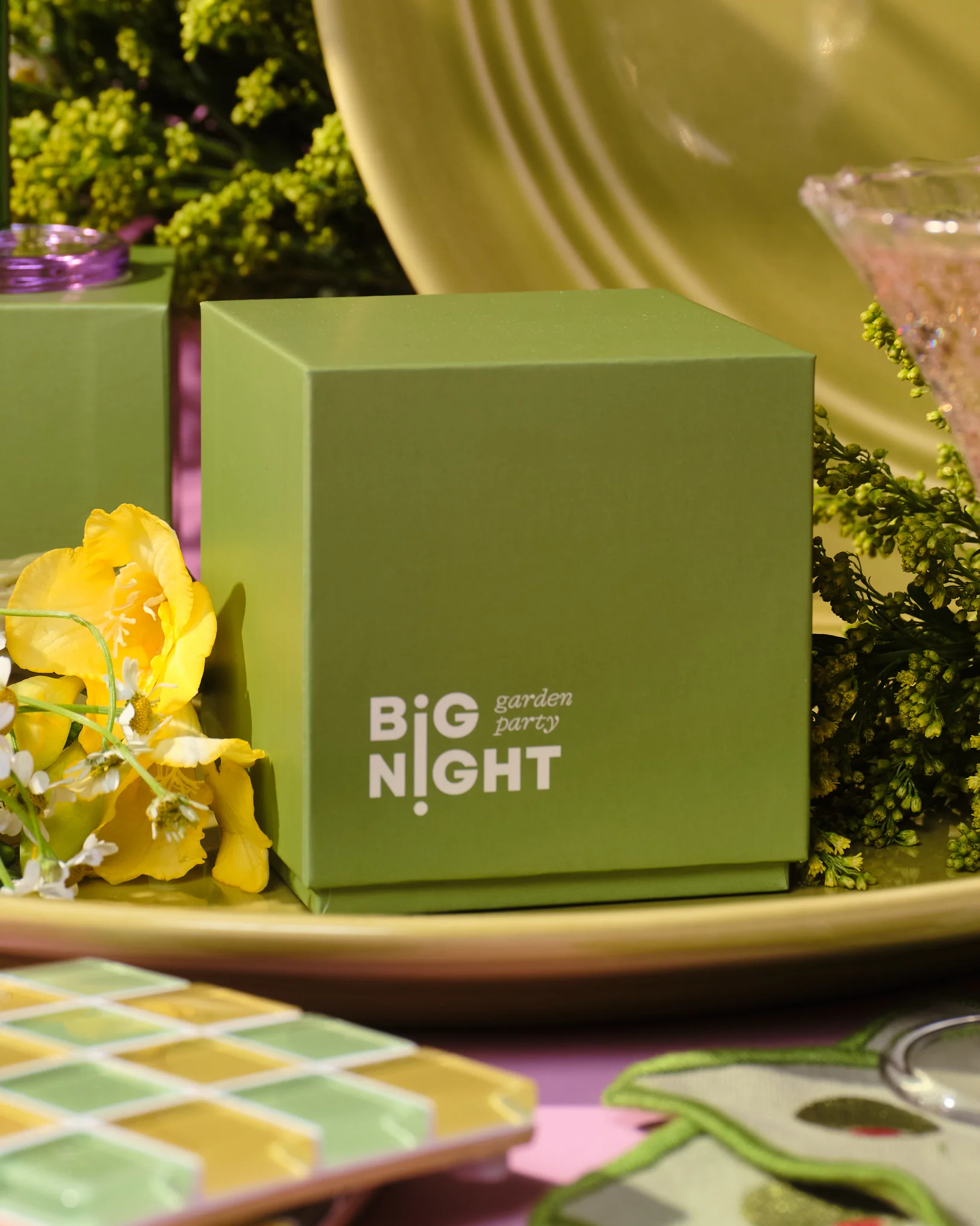 GARDEN PARTY - Image 3