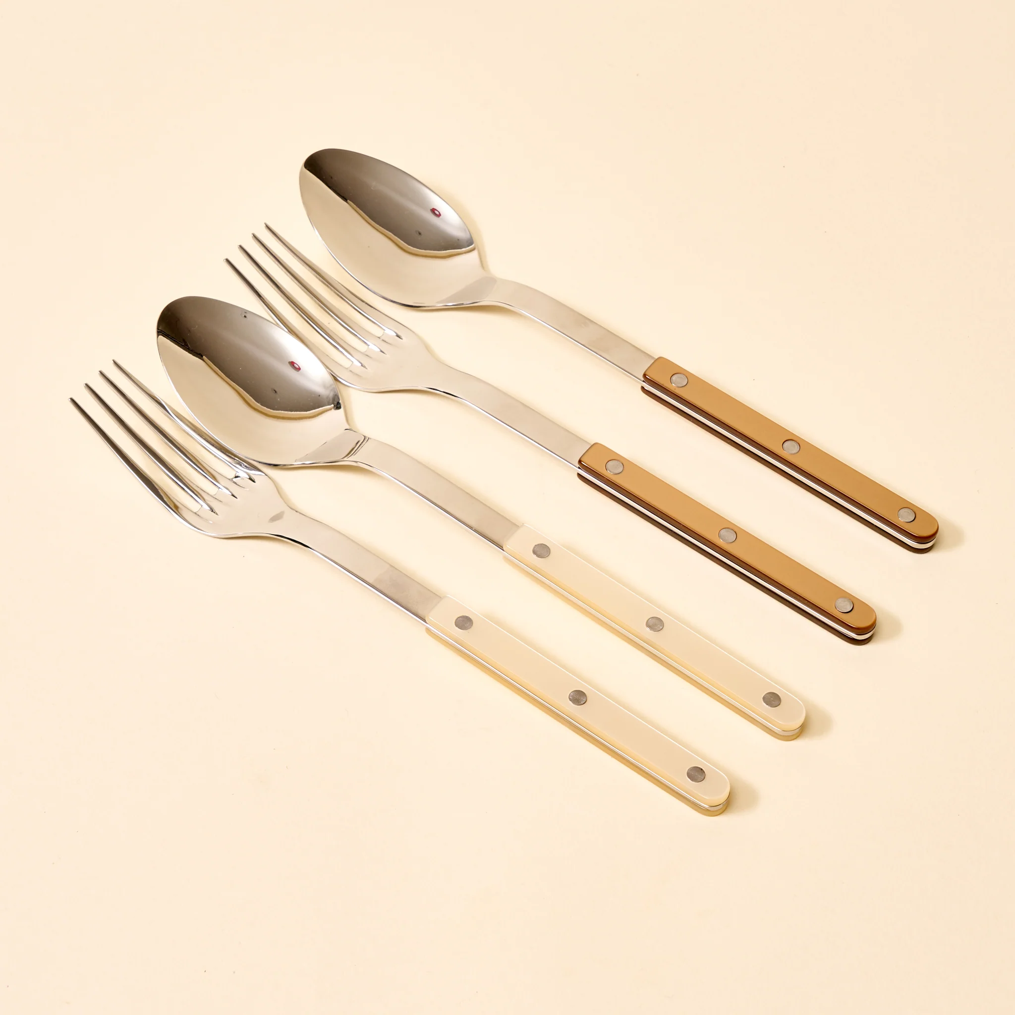 Pearly Bistrot Serving Set - Image 3