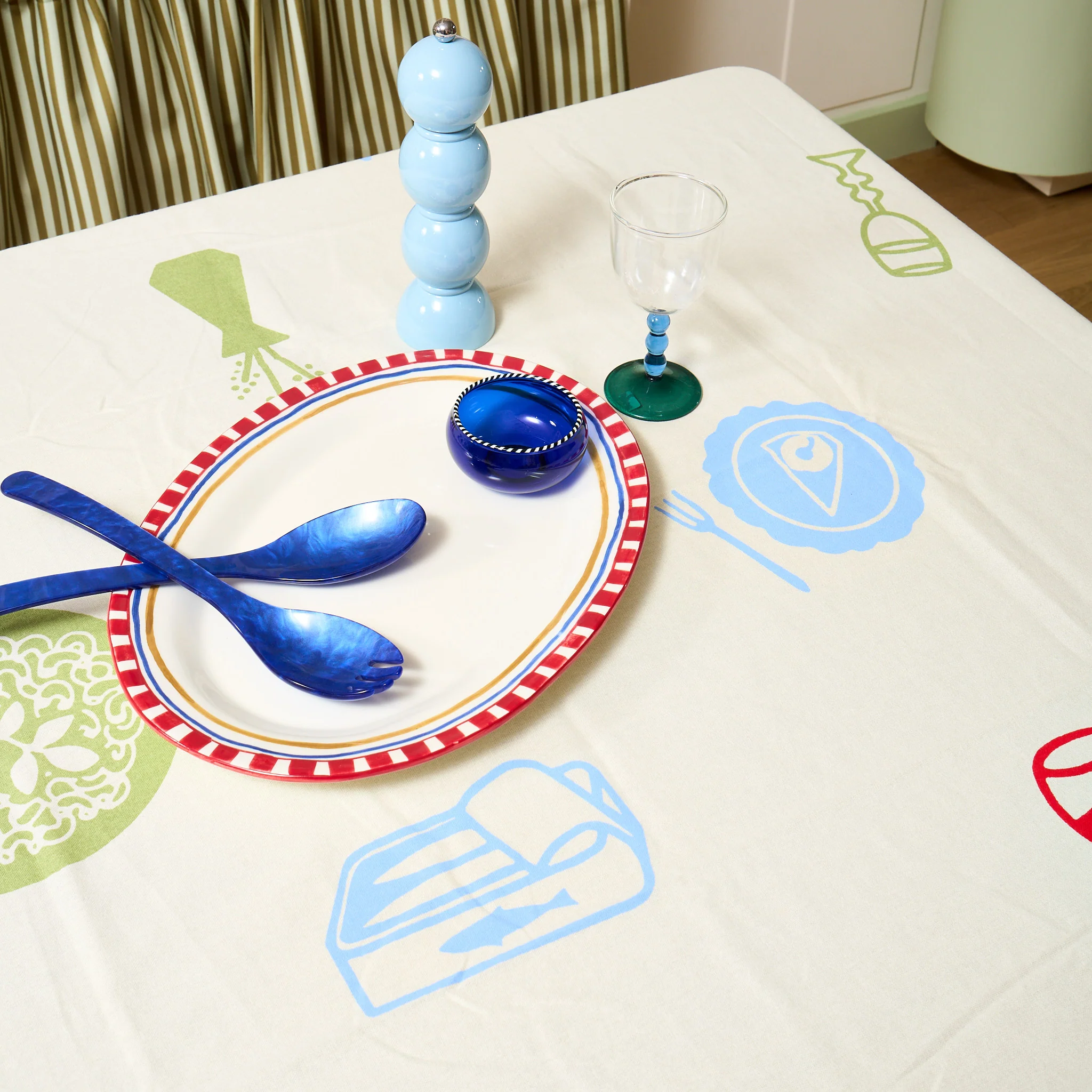 Host Horoscope Tablecloth - Image 4